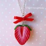 Kawaii Cute Strawberry Bowknot Necklace