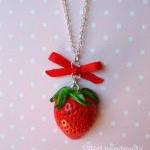 Kawaii Cute Strawberry Bowknot Necklace