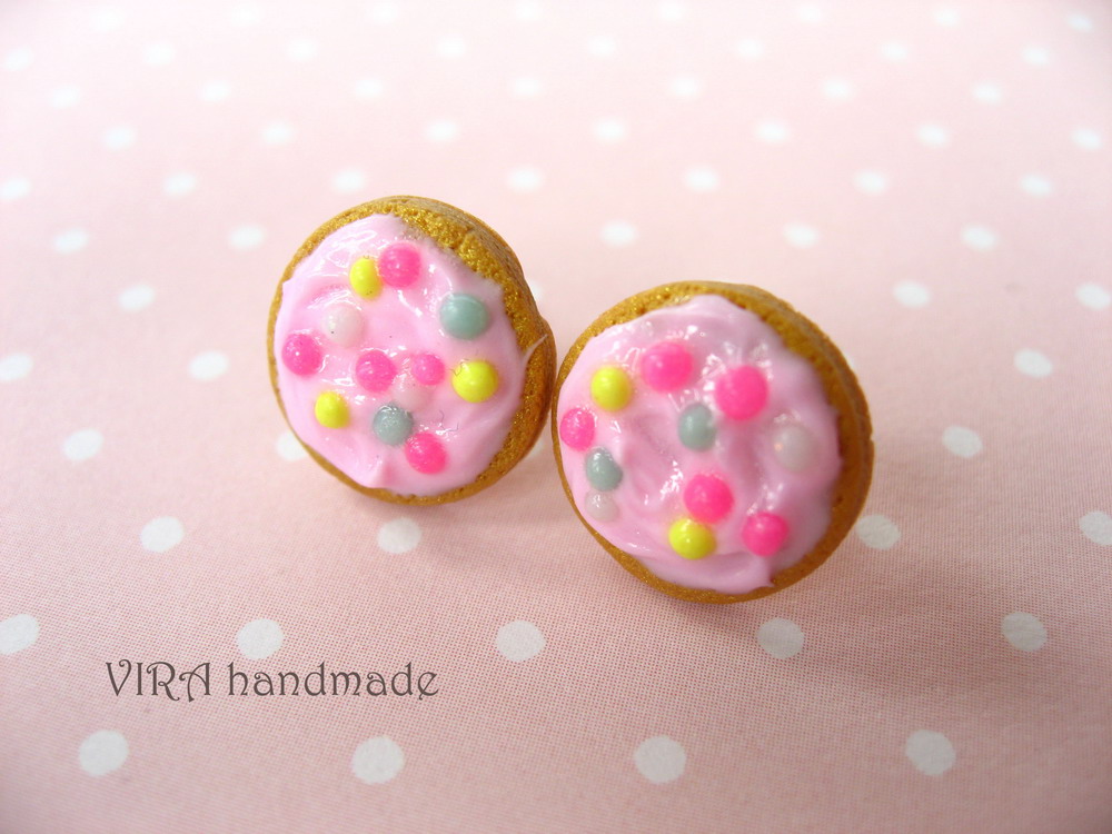Kawaii Frosted Cookie Ear Studs