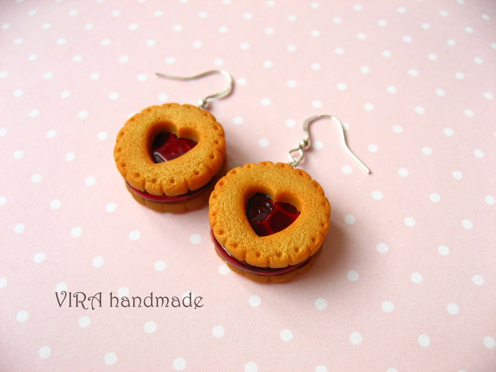 Realistic Cookie Earrings With Cherry Jam on Luulla